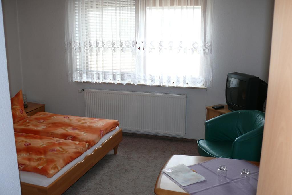 Ferienwohnung Herfurth Meiningen Room photo